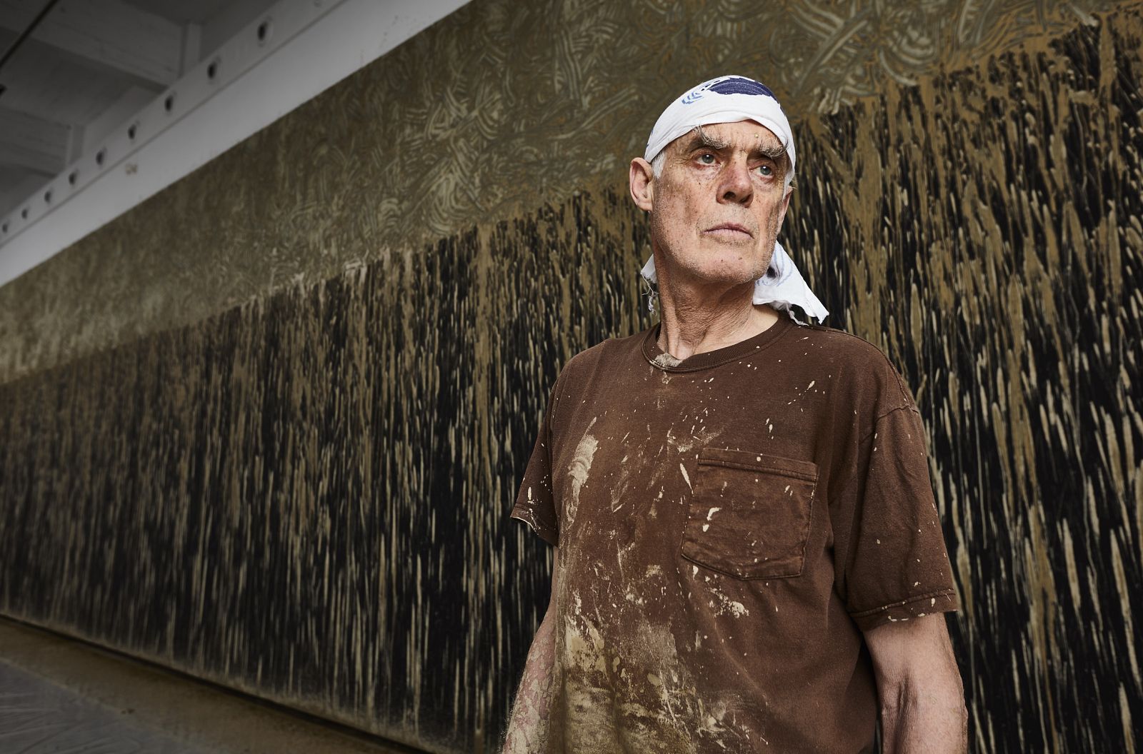 Richard Long ante 'Muddy Water Wall', 2016, realizado expresamente para la exposición del CAC Málaga