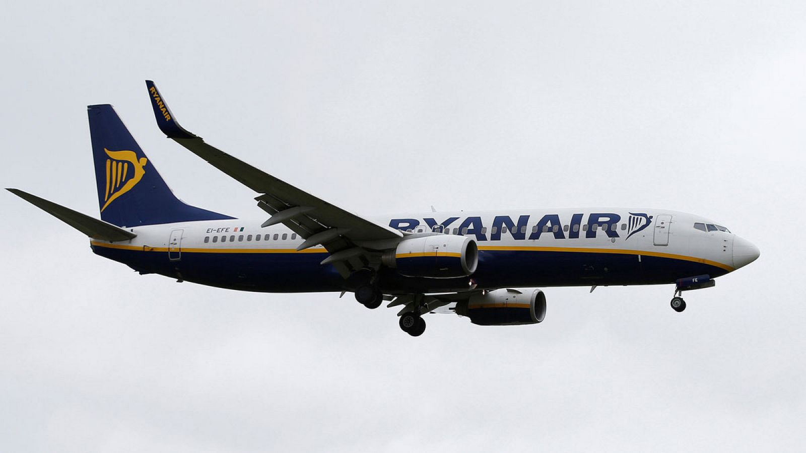 Un avión de la aerolínea Ryanair