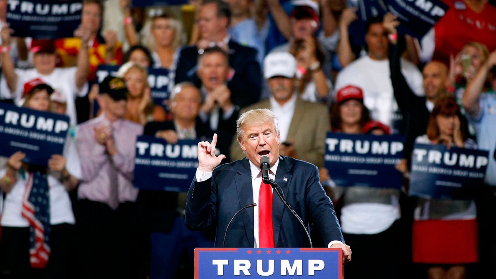 El candidato republicano Donald Trump durante un mitin en Phoenix, Arizona el pasado 18 de junio.