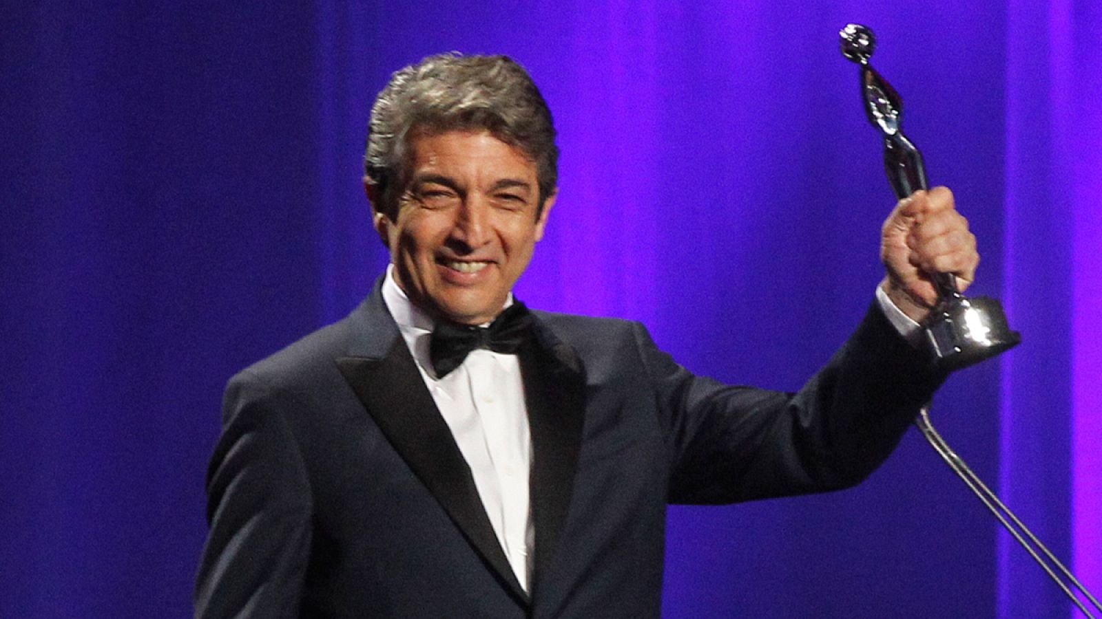 El actor argentino Ricardo Darín recibe el Premio Platino de Honor en la ceremonia de los Premios Platino.