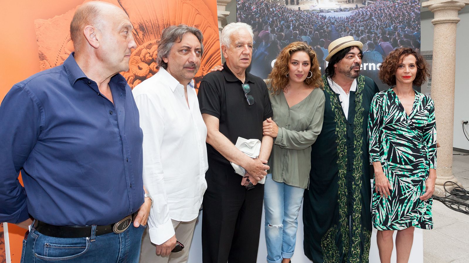 El elenco de 'Lisístrata', en la presentación de la obra en el Festival de Mérida.