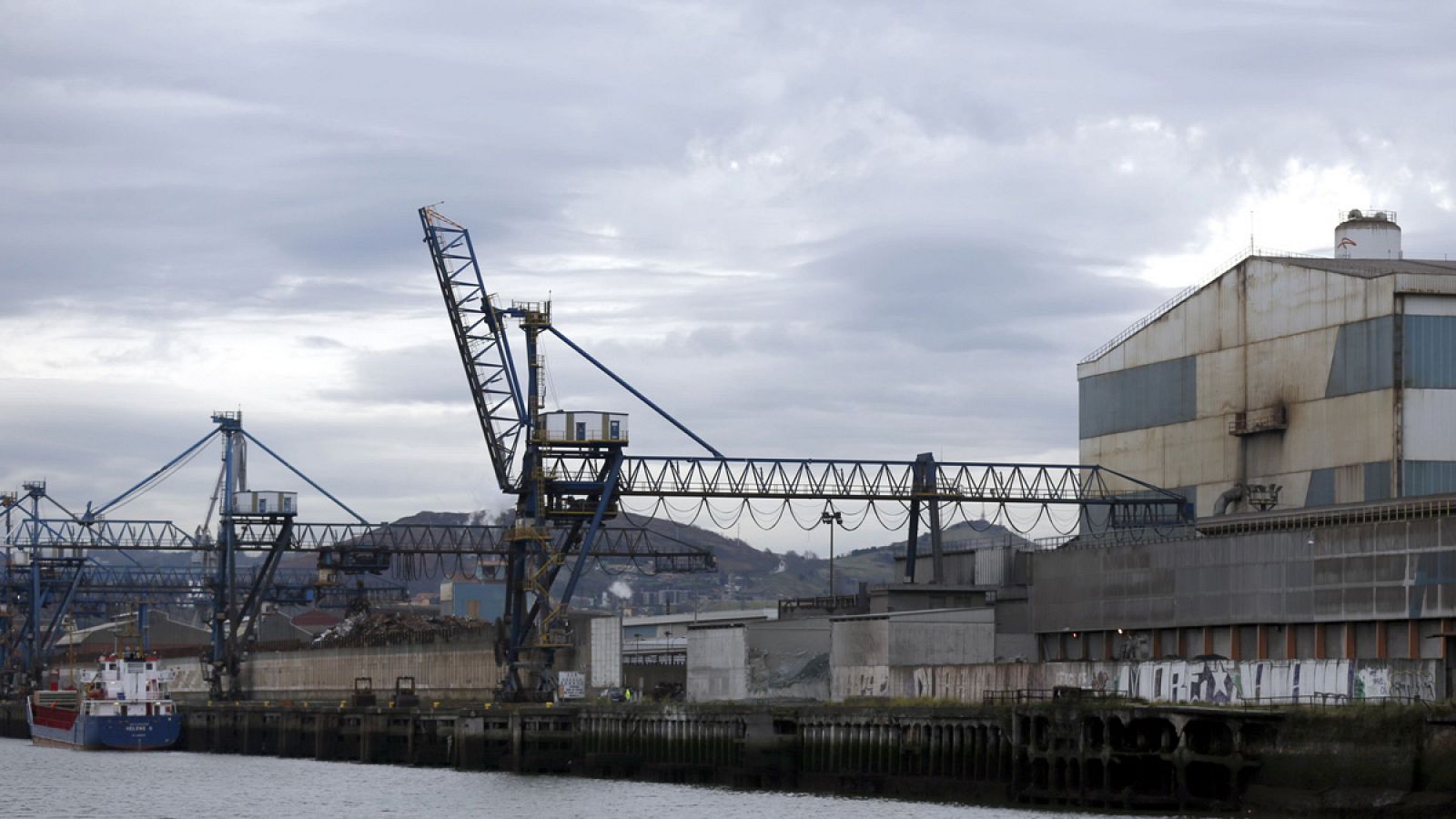 Vista de la planta de ArcelorMittal en Sestao (Vizcaya)
