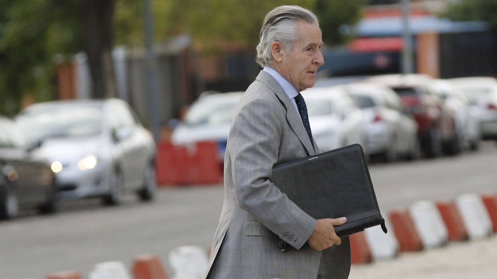 El expresidente de Caja Madrid, Miguel Blesa, llega a la Audiencia Nacional