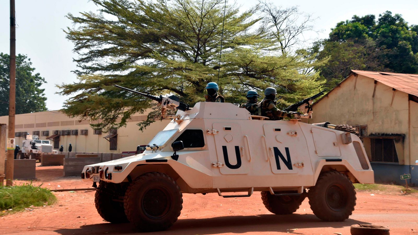 Imagen de archivo del pasado enero de una patrulla de cascos azules en Bangui, capital de la República Centroafricana.