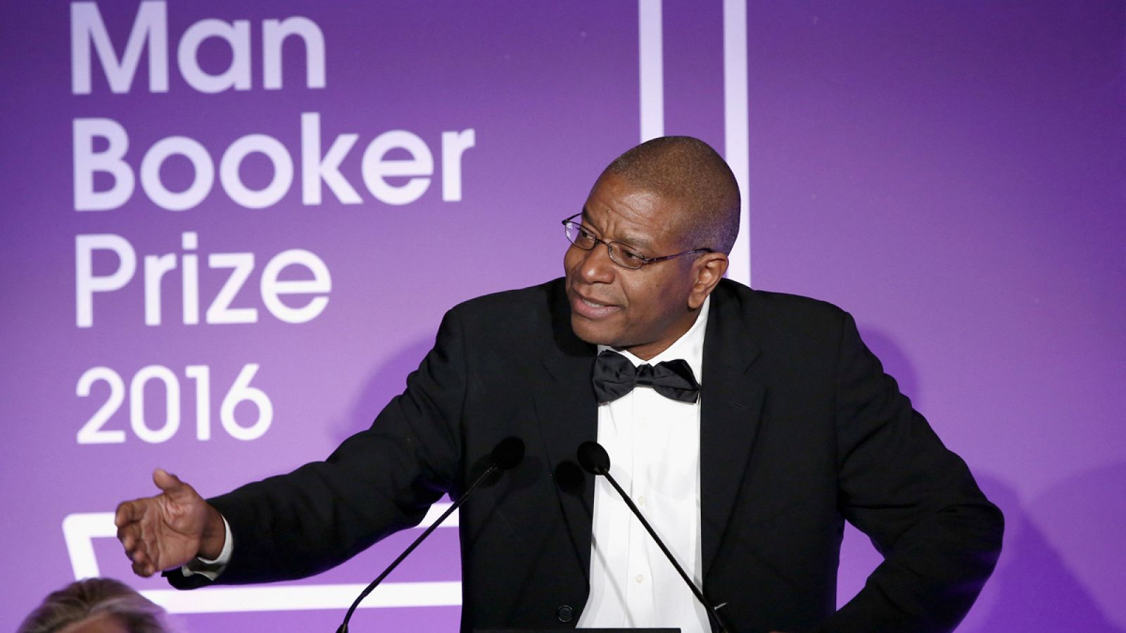 Winner of the 2016 Man Booker Prize for his novel 'The Sellout', Paul Beatty speaks on stage at the 2016 Man Booker Prize at The Guildhall