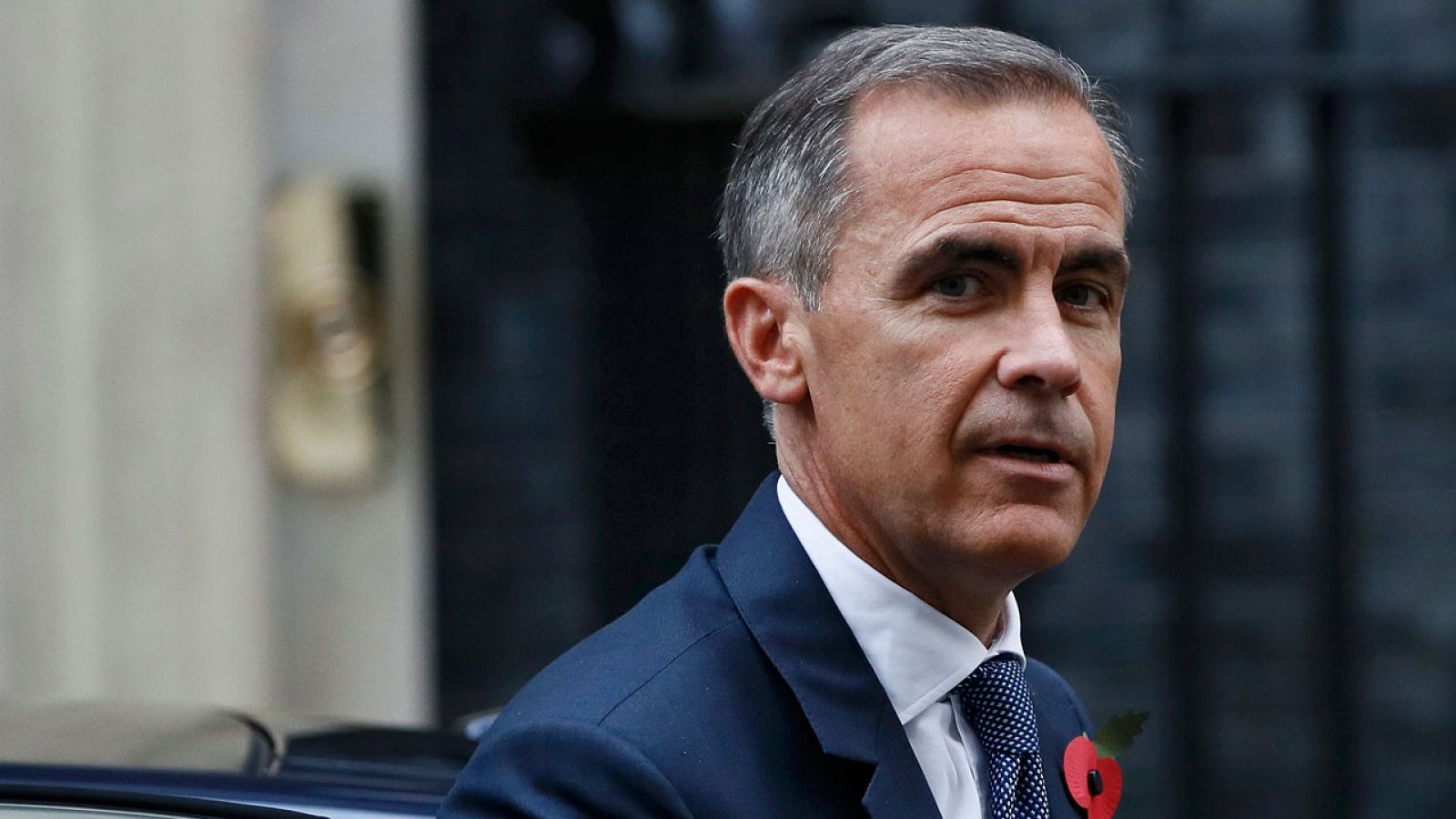 El gobernador del Banco de Inglaterra, Mark Carney, a su llegada esta mañana al 10 de Downing Street