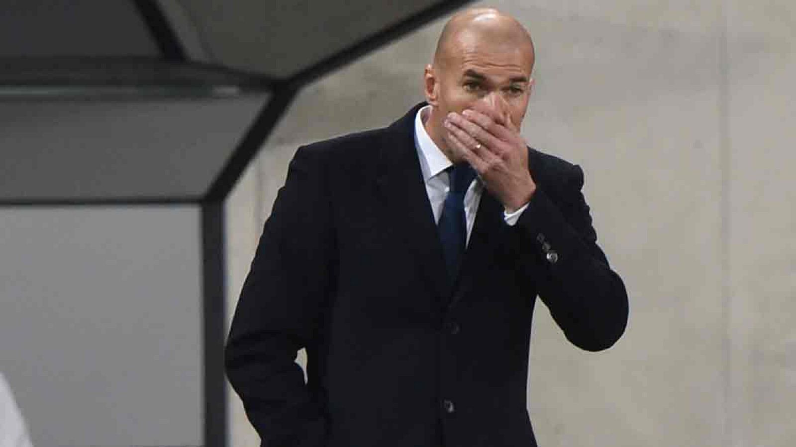 Fiasco en Varsovia con las pruebas de Zidane