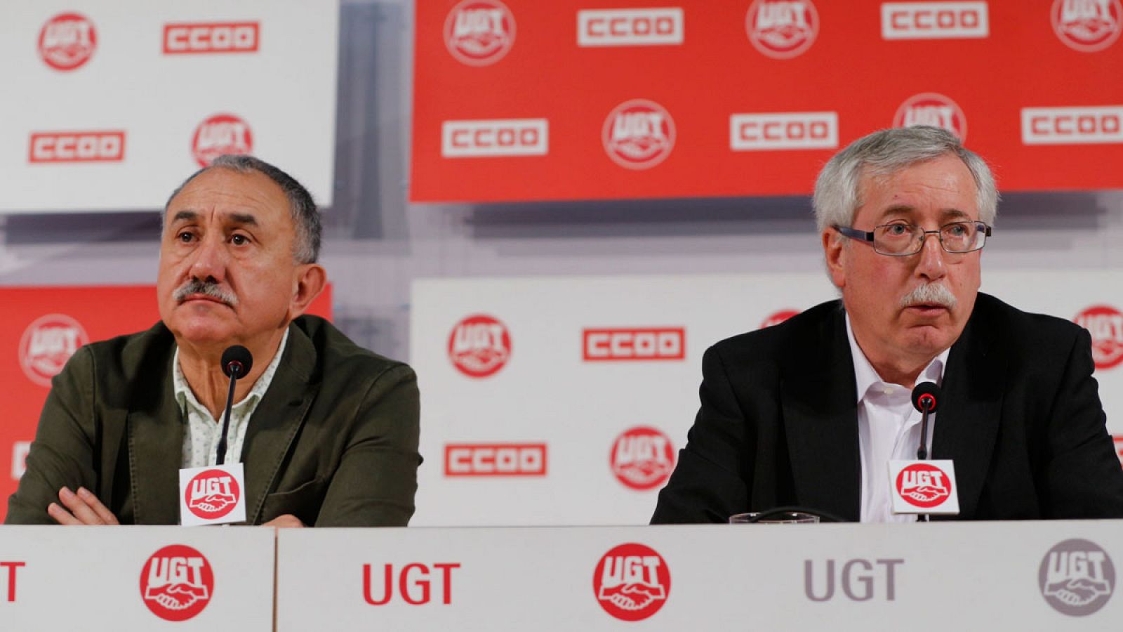 Los secretarios generales de UGT, Pepe Álvarez, y CC.OO., Ignacio Fernández Toxo