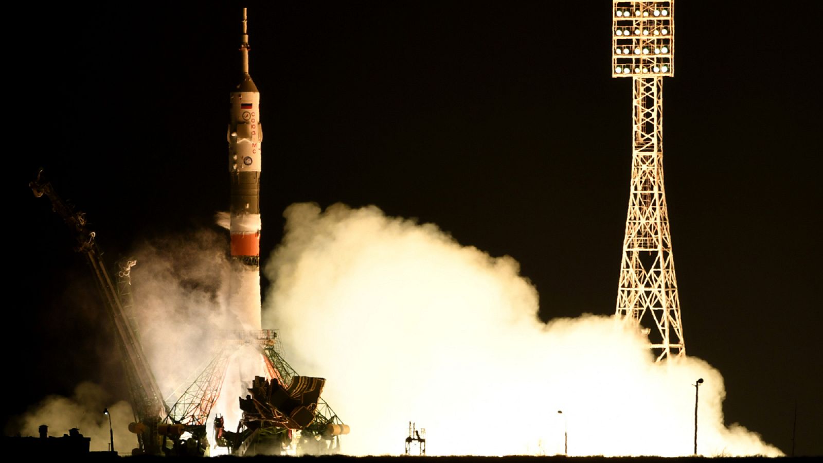 La nave rusa Soyuz MS-03 durante su lanzamiento el pasado jueves