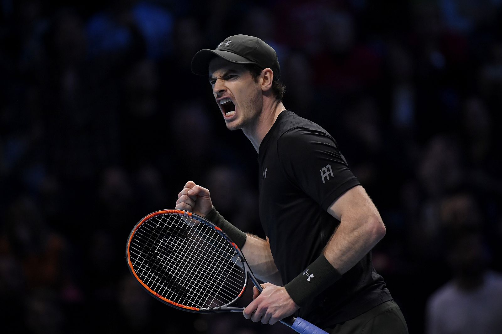 Murray celebra su victoria en la final del Masters ante Djokovic.
