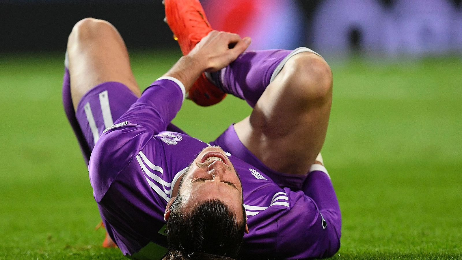 Gareth Bale se lesionó en el paritdo contra el Sporting en Lisboa.