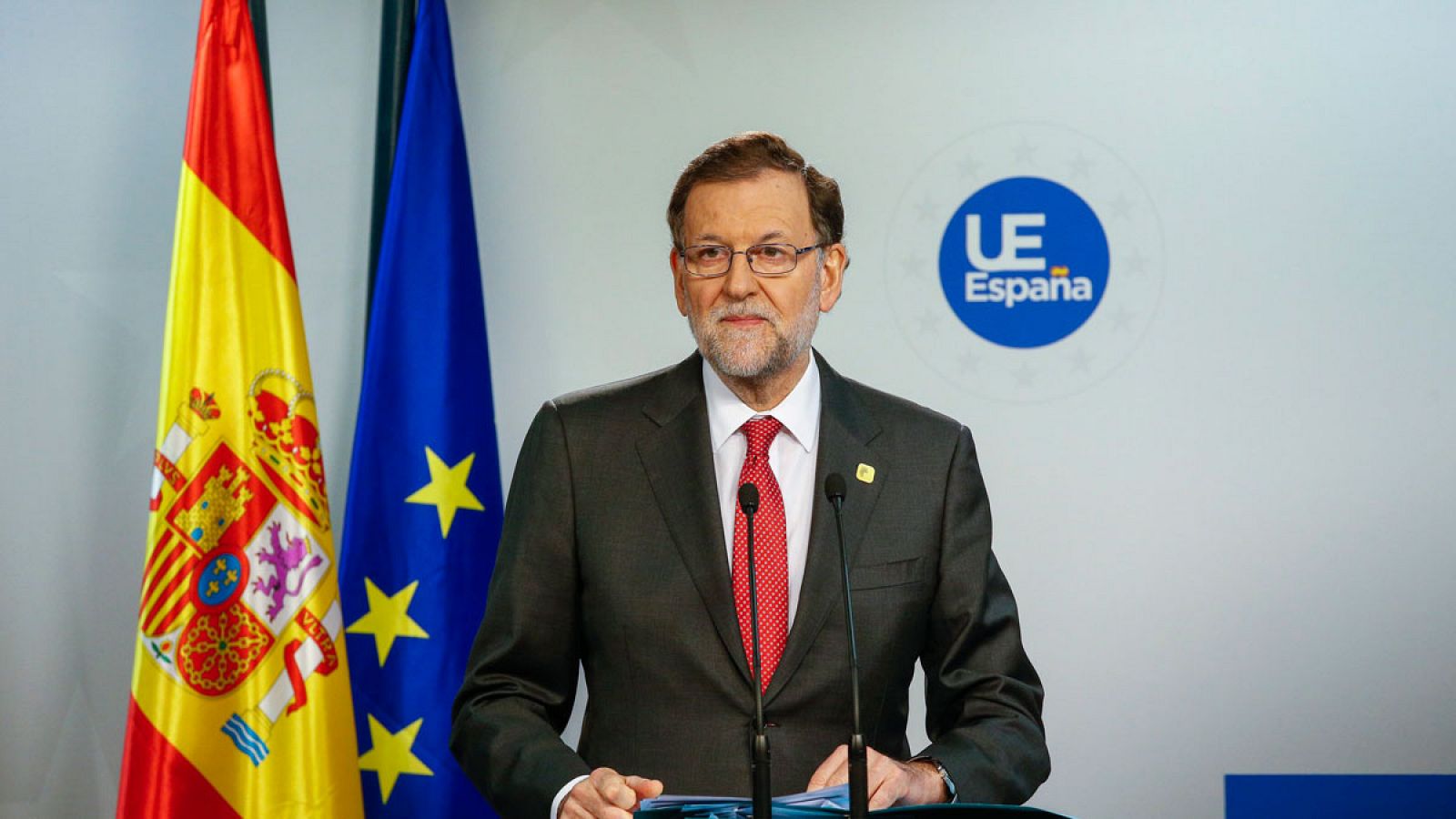 Rajoy durante la rueda de prensa que ha ofrecido este jueves, 15 de diciembre de 2016, en Bruselas.