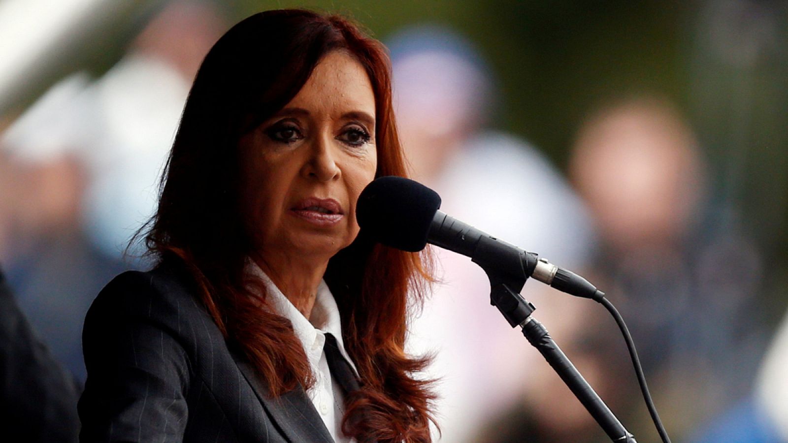 La expresidenta de Argentina, Cristina Fernández de Kirchner, en una imagen de archivo en Buenos Aires en 2013.