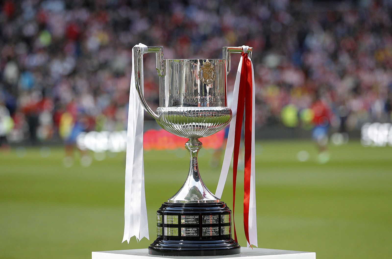 Imagen de archivo del trofeo de la Copa del Rey de fútbol.