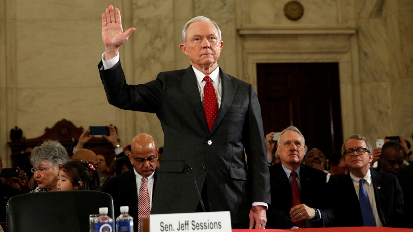 Jeff Sessions confirma ante el Senado el cargo de Fiscal General de Estados Unidos