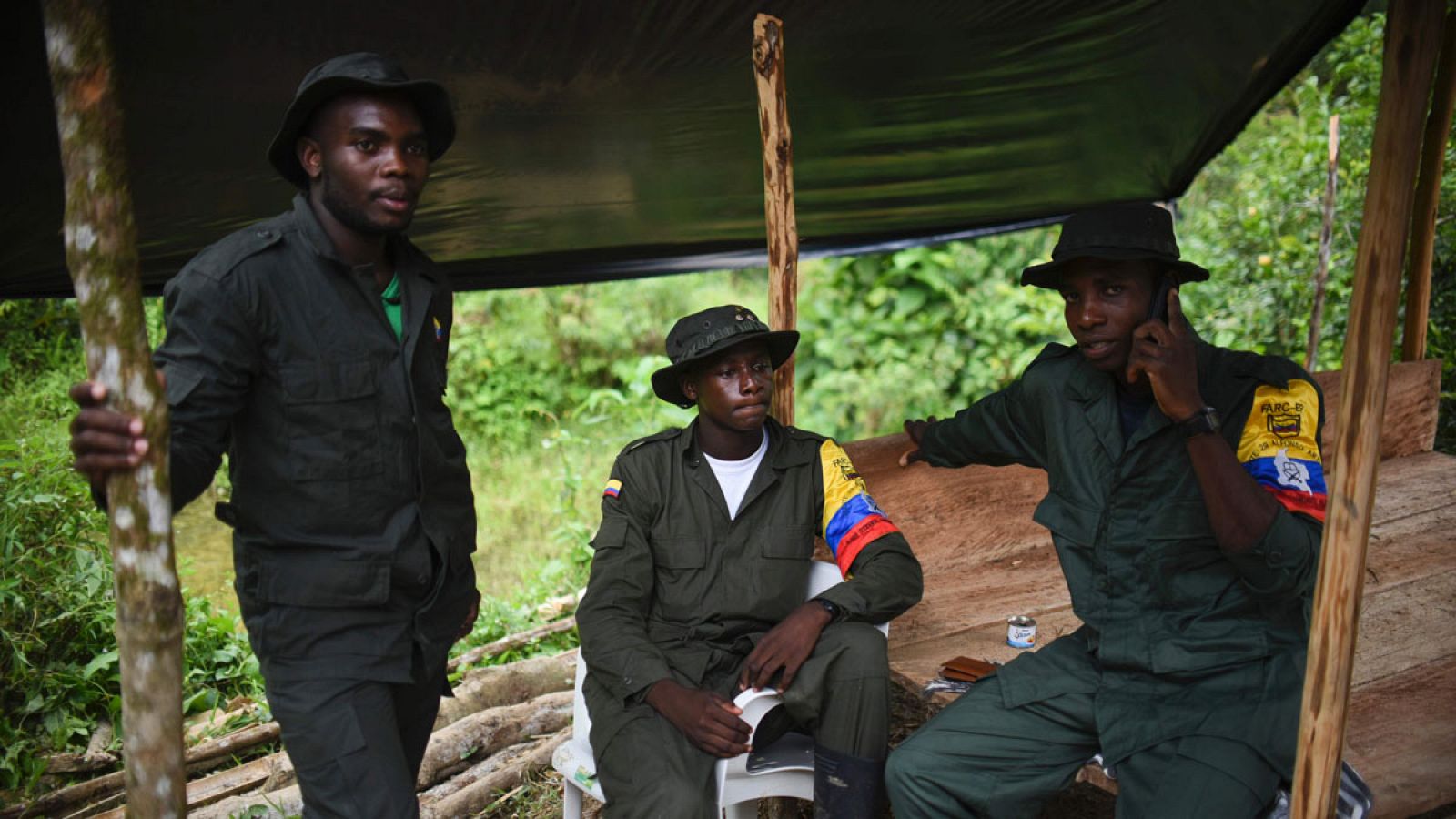 Miembros de las FARC en el campamento  "Frente Alfonso Artiaga" en una zona rural de Policarpa, departamento de Narino, en el suroeste de Colombia.