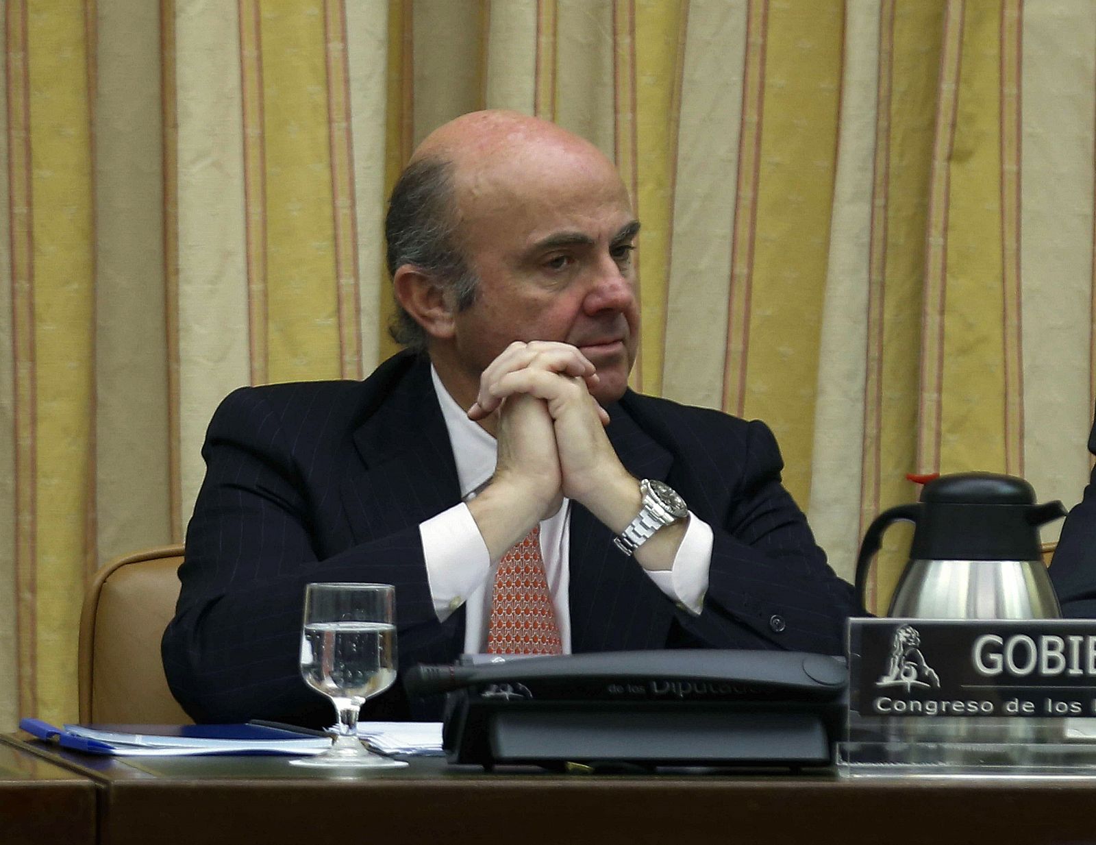 Luis de Guindos comparece en la comisión de Economía del Congreso