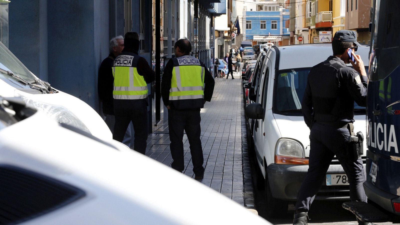 La Policía Nacional registra una vivienda de Las Palmas de Gran Canaria, relacionada con el ciudadano marroquí detenido por yihadismo