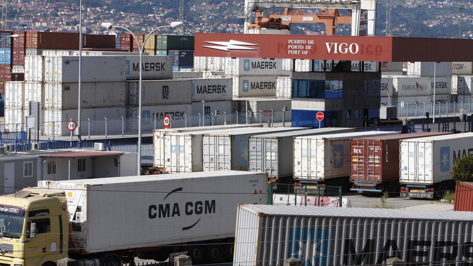 Vista de muelle de contenedores del puerto de Vigo en una imagen de archivo.