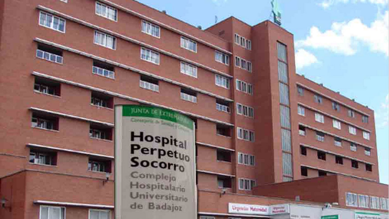 Hospital del Perpetuo Socorro de Badajoz donde ha fallecido la anciana que fue apuñalada por su marido