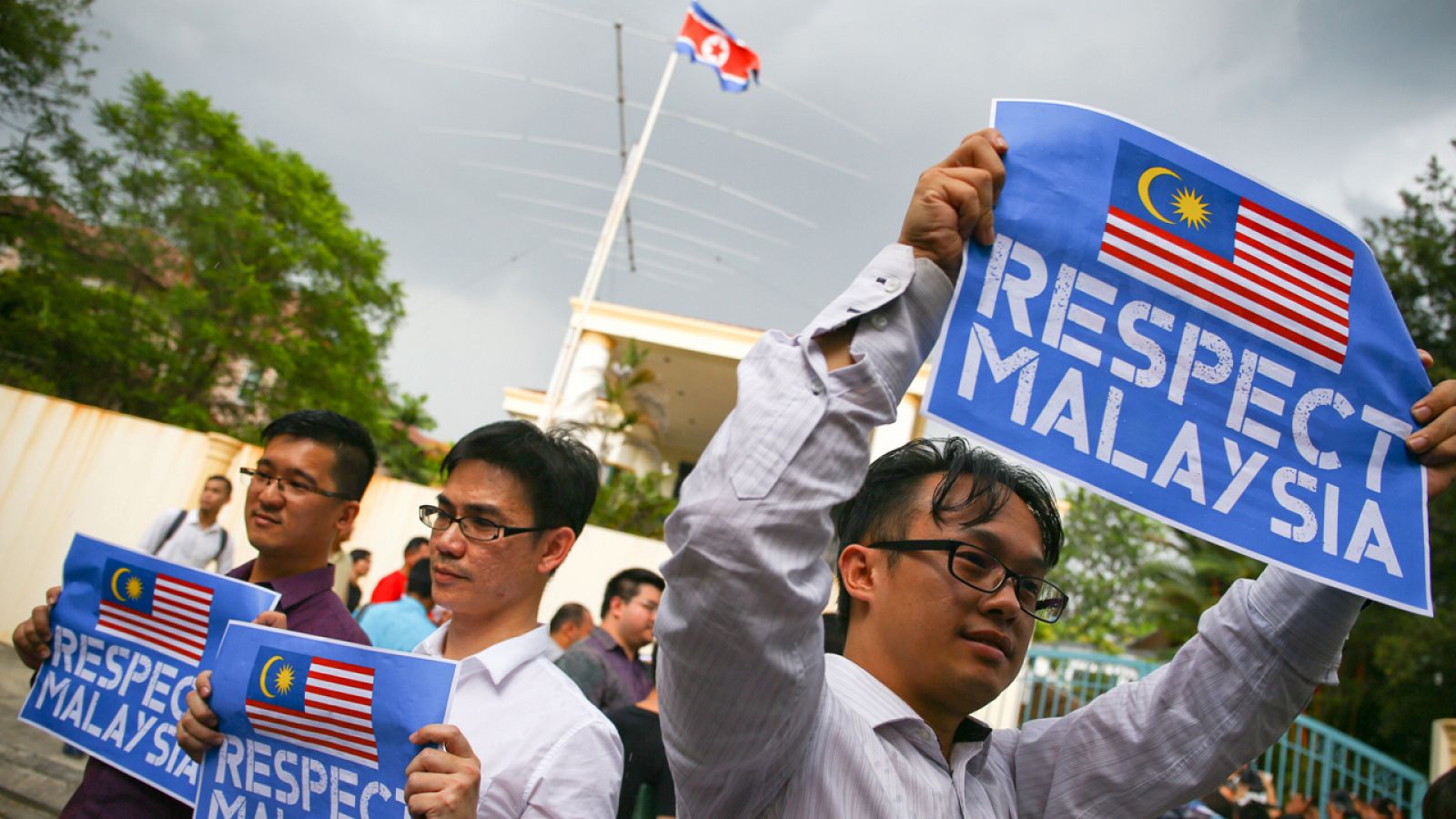Protesta ante la embajada de Corea del Norte en Kuala Lumpur.