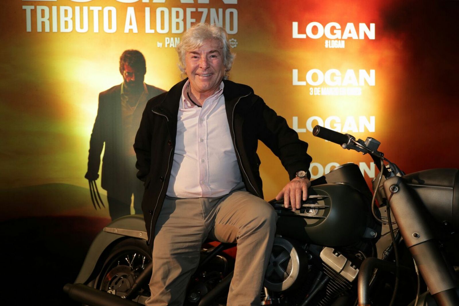 Ángel Nieto durante el acto de presentación de 'La moto de Logan, tributo a Lobezno'.