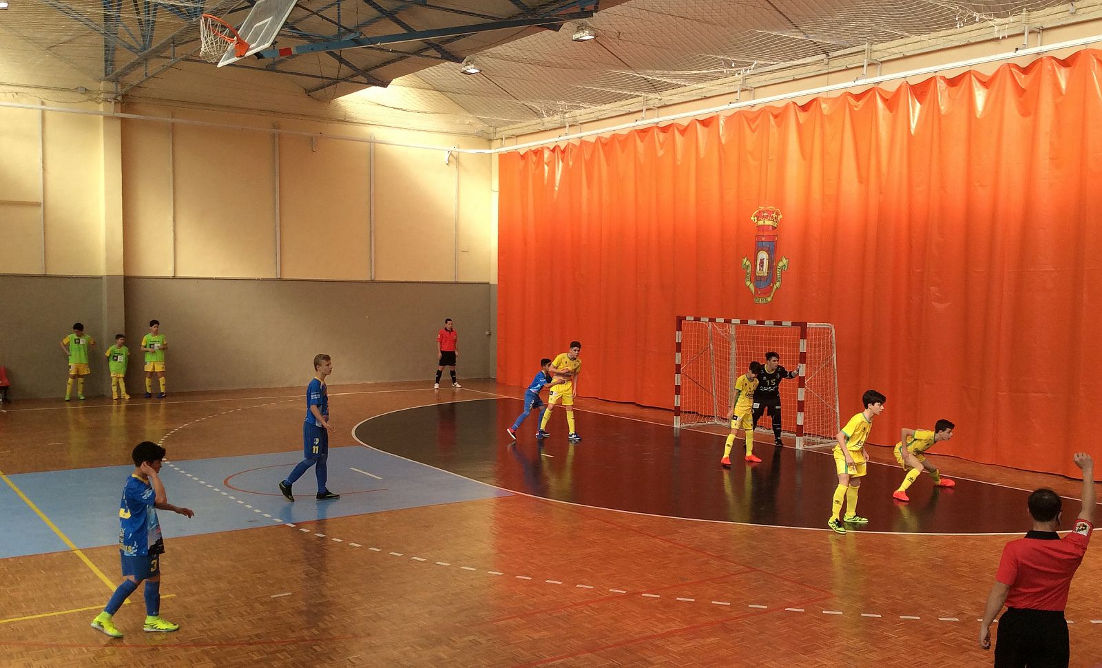 Los equipos infantiles disputan la Minicopa en Ciudad Real. En la foto el enfrentamiento entre Peñíscola y Jaén.