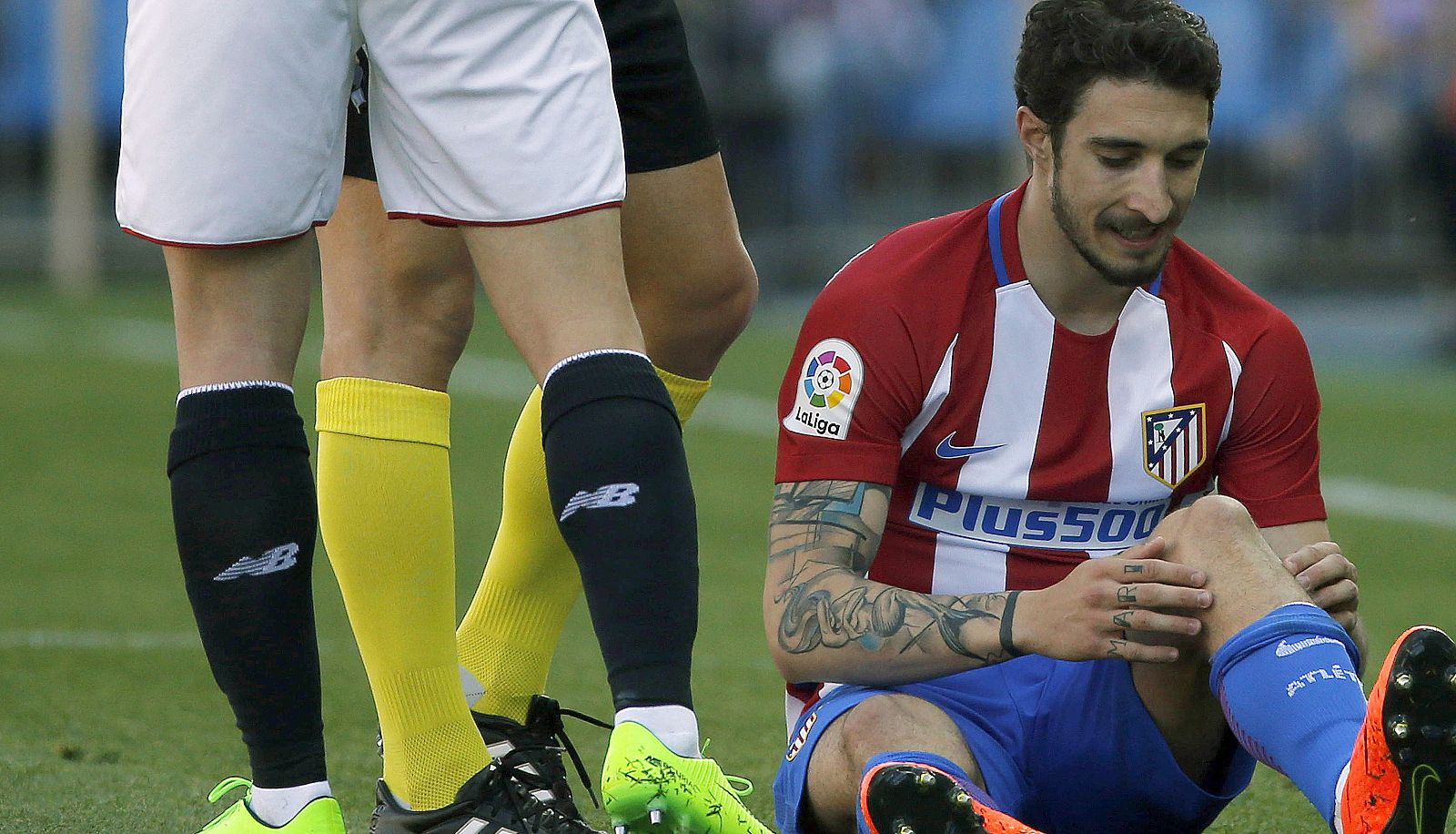 Vrsaljko se lesionó en el primer minuto del partido contra el Sevilla.