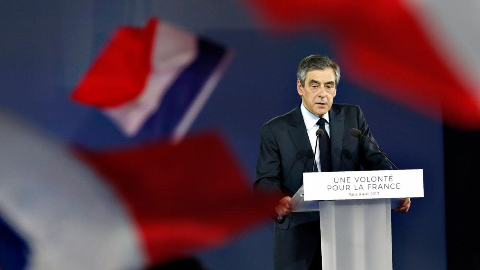 El candidato de Los Republicanos a la presidencia de Francia, François Fillon, en un acto de campaña