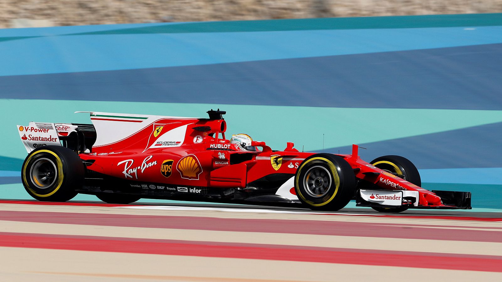 Sebastian Vettel, en los entrenamientos libres de Bahrein.