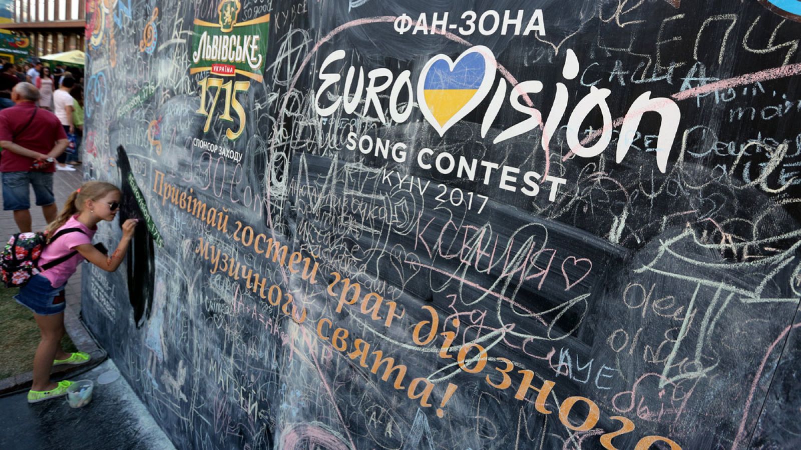 Pizarra en la que los eurofans pueden escribir en Kiev