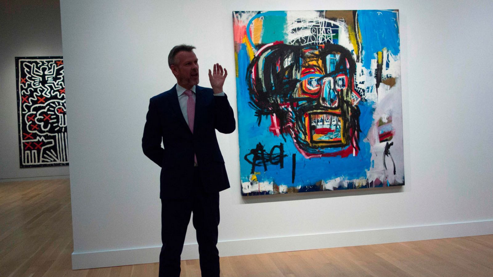 Imagen del pasado 5 de mayo 2017 en la que se ve la obra subastada Basquiat durante un pase de prensa en la sala Sotheby's de Nueva York.