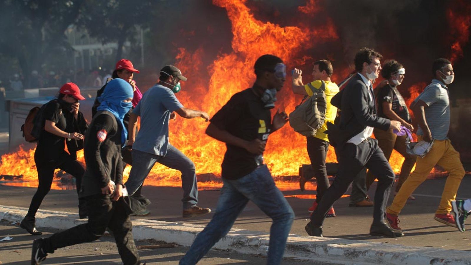 Imagen de los enfrentamientos en la protesta en Brasilia