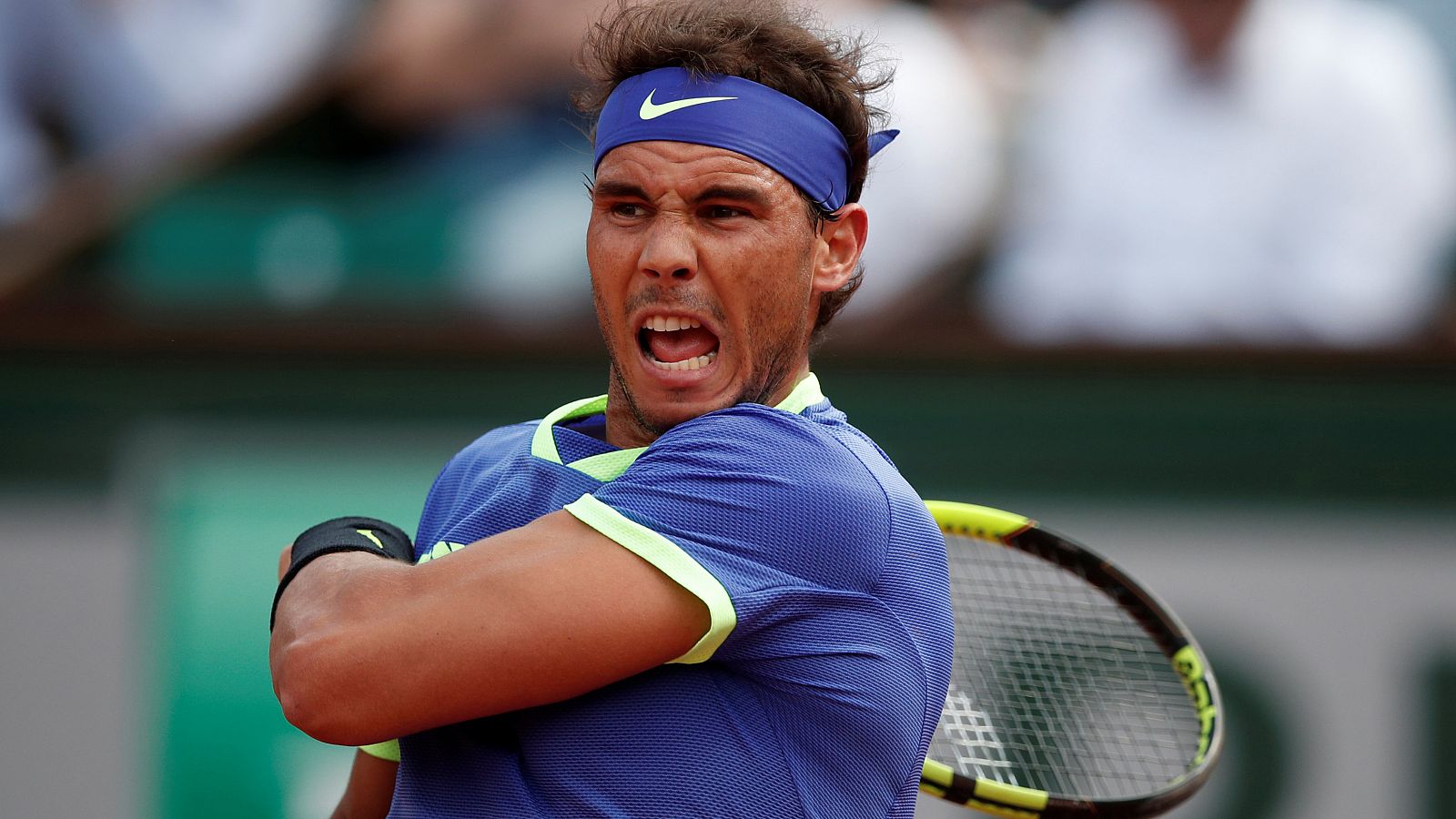 Nadal devuelve una bola al holandés Haase