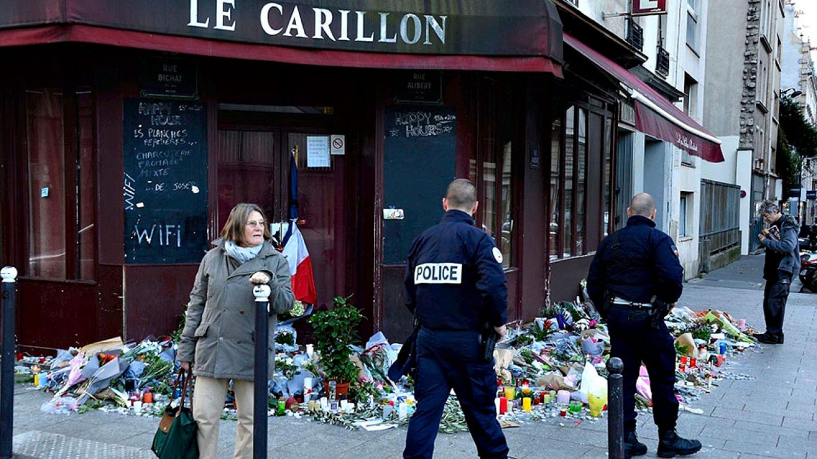 Uno de los bares atacados durante los atentados de París, el 15 de noviembre de 2015