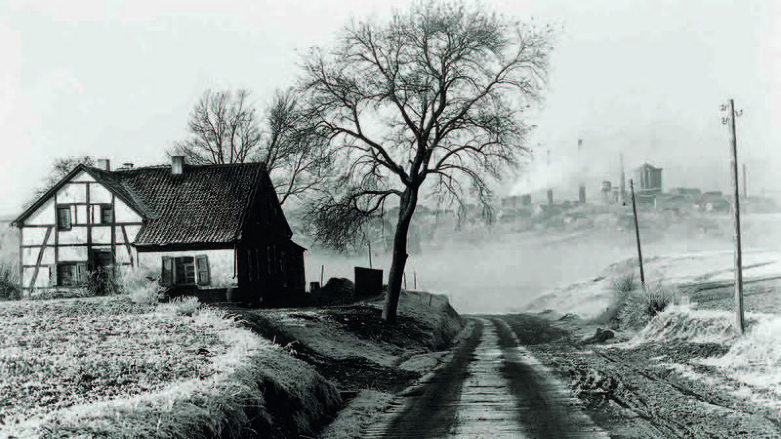 'Paisaje de Essen y mina de carbón', 1928© Albert Renger-Patzsch / Archiv Ann und JürgenWilde, Zülpich / VEGAP, Madrid 2017