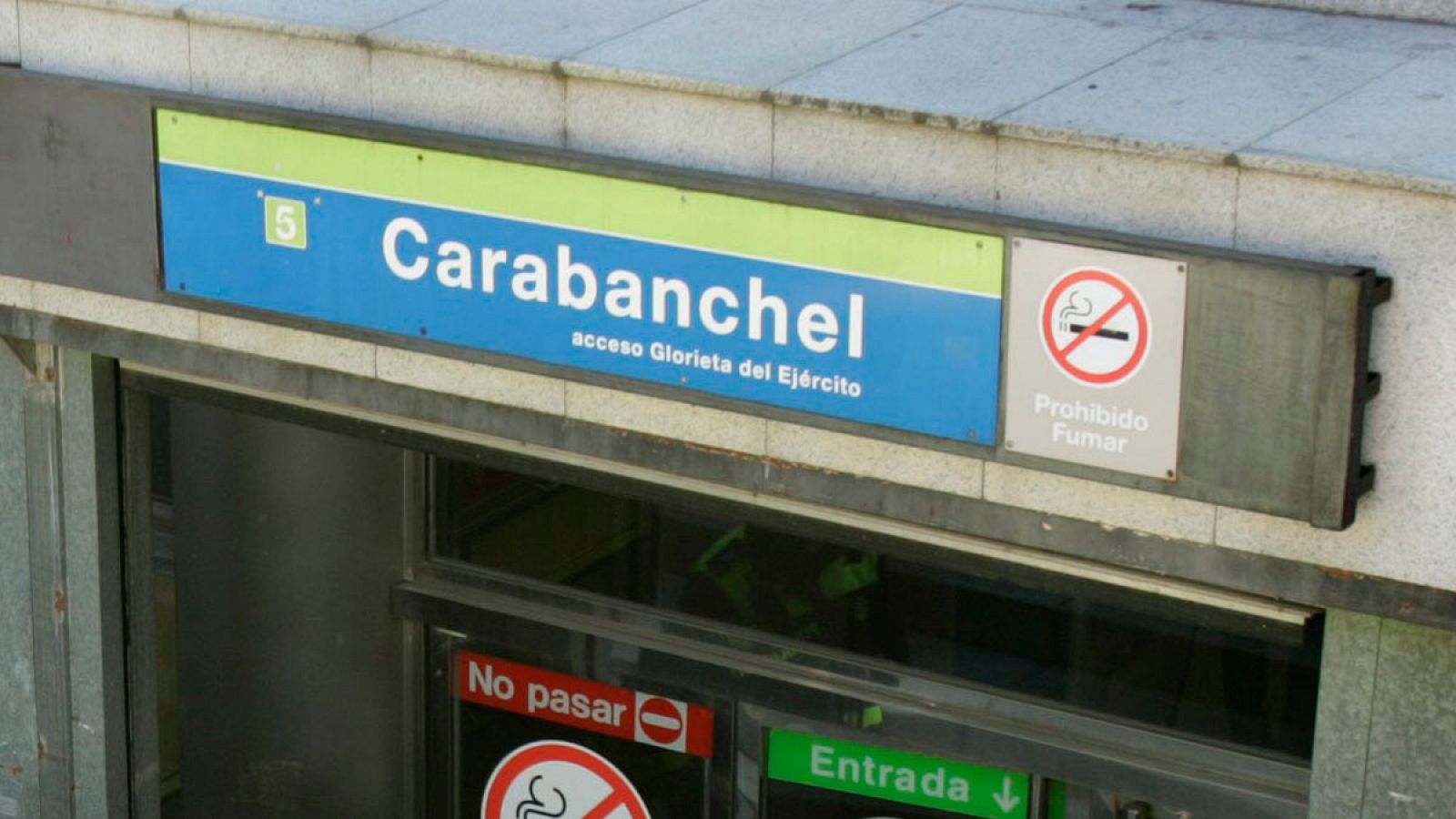 Imagen de archivo del exterior de la estación de Carabanchel