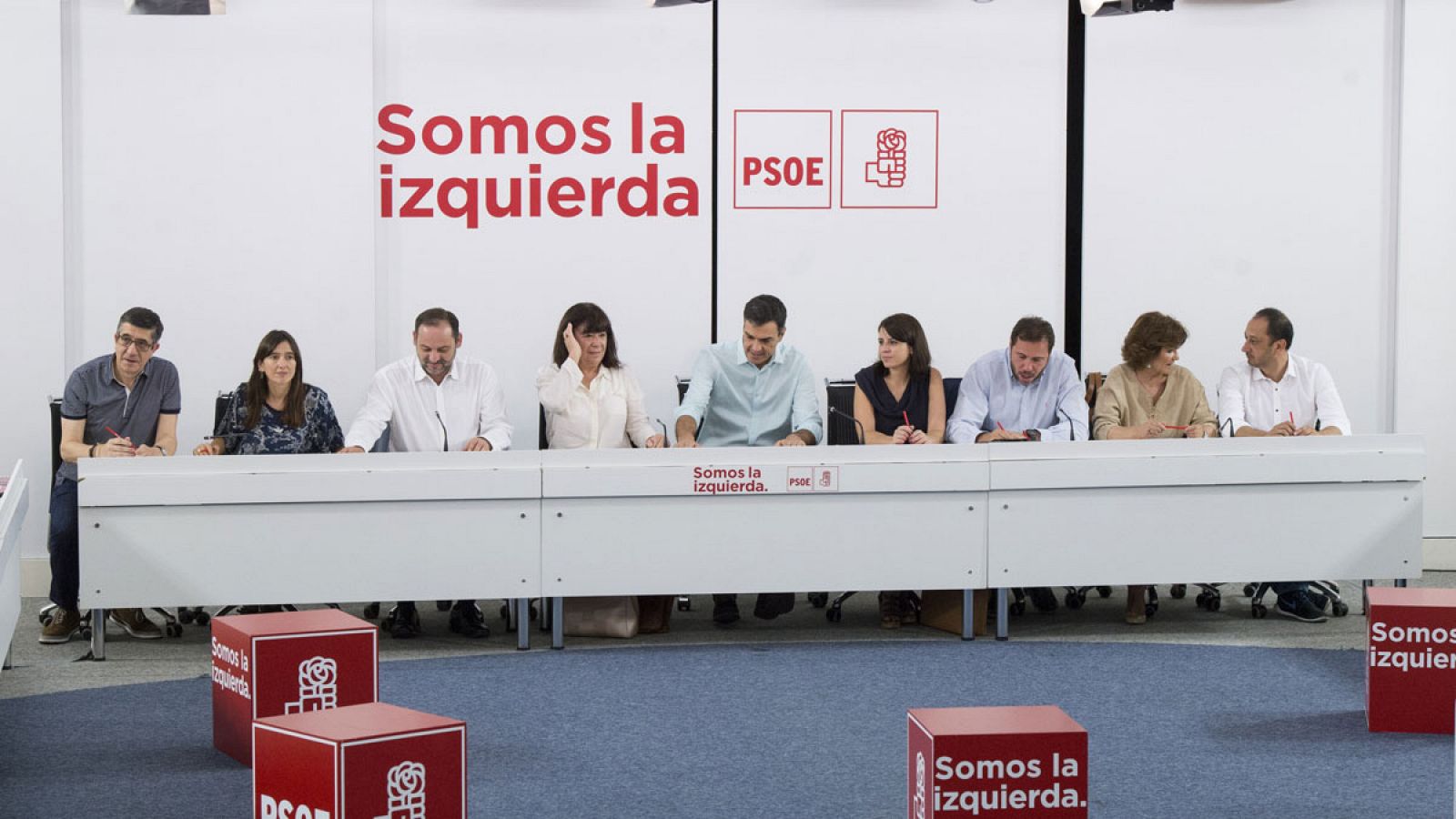 Reunión de la Ejecutiva del PSOE para decidir si se abstiene en la votación del CETA