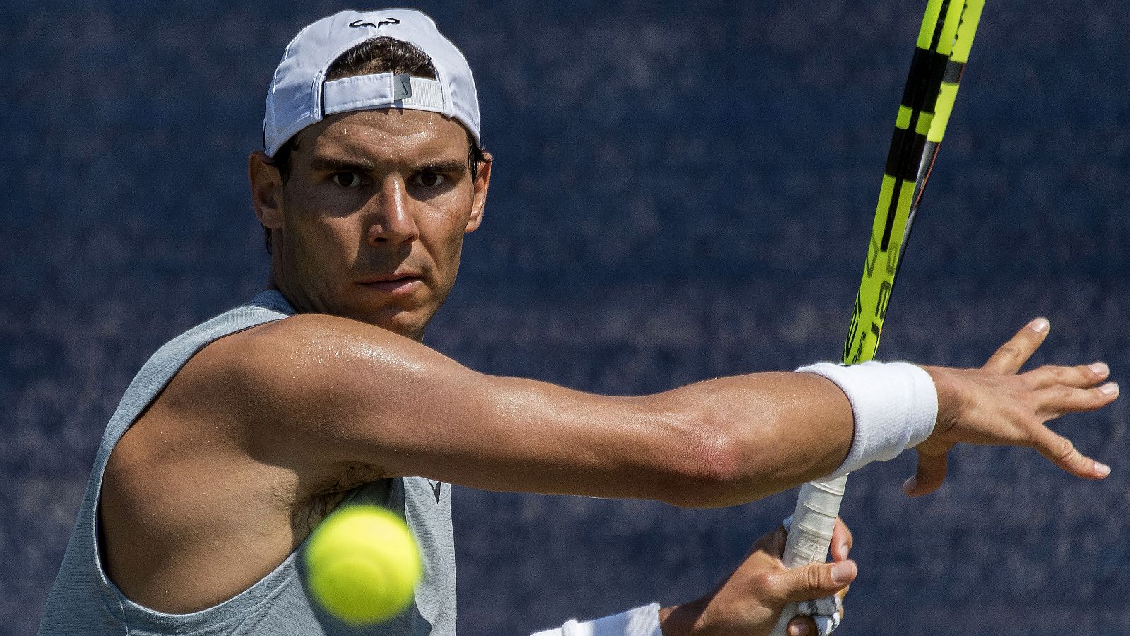 Nadal, en un entrenamiento para Wimbledon.