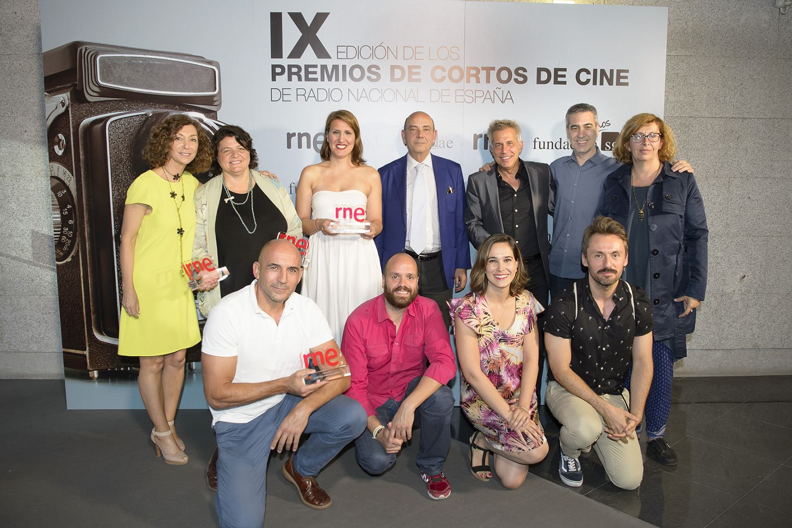 Foto de grupo del IX Premio Concurso de Cortos de RNE