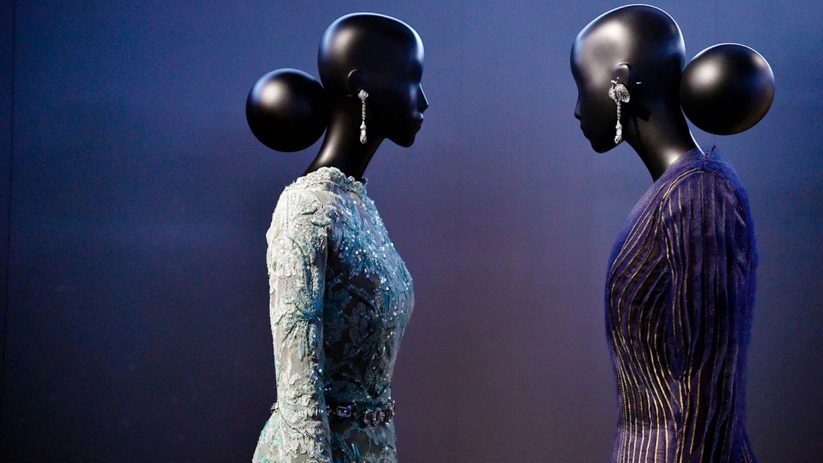París expone: 'Christian Dior, couturier du rêve'