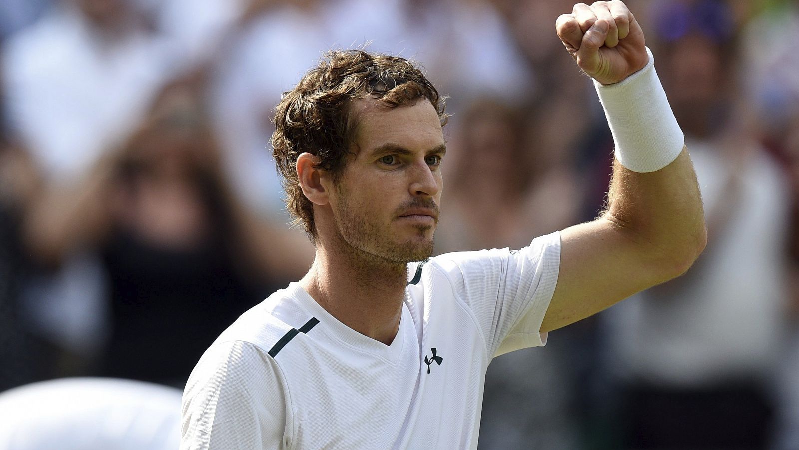 Murray celebra su victoria frente a Paire