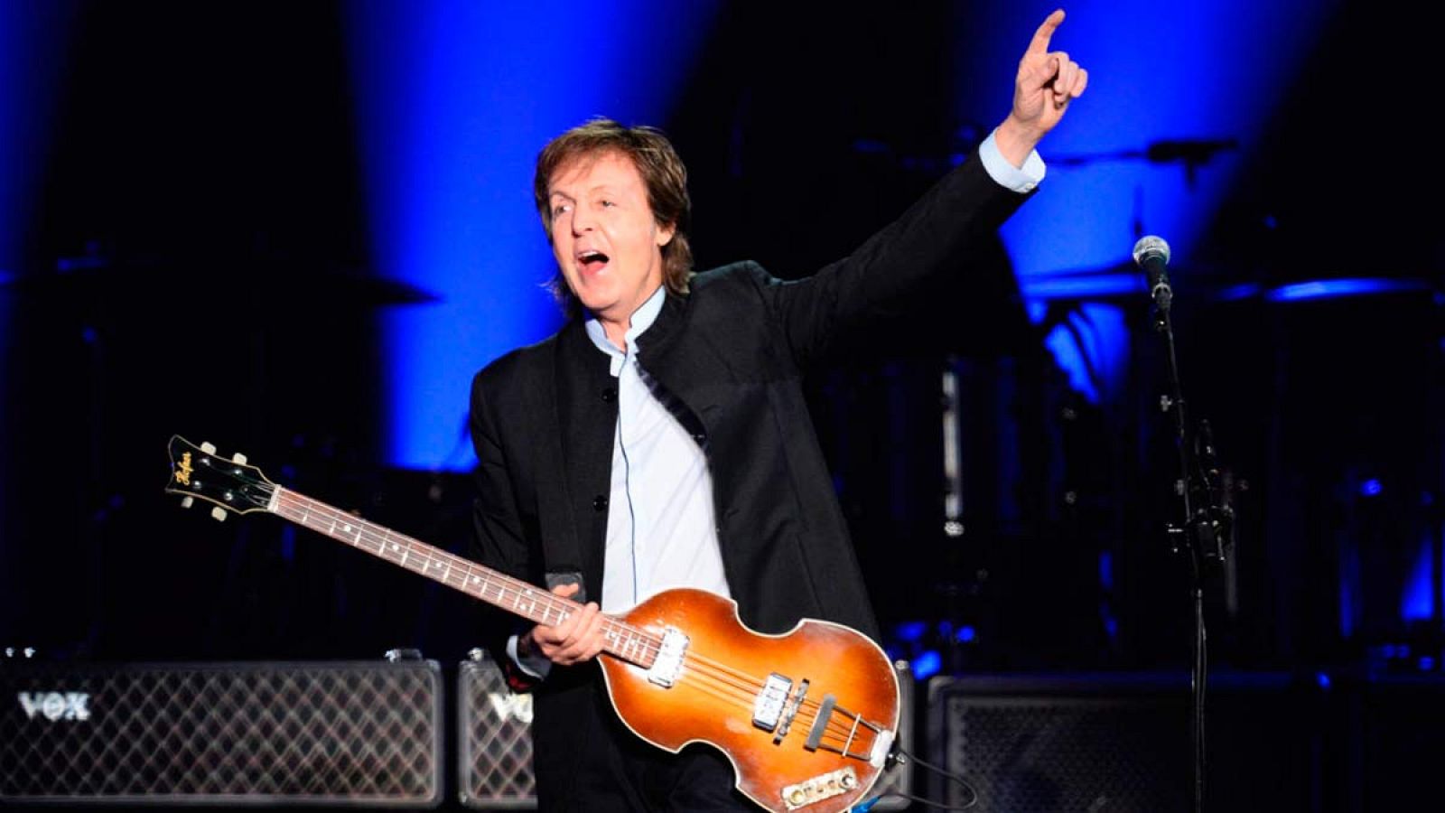 Paul McCartney actuando en Madrid en 2016