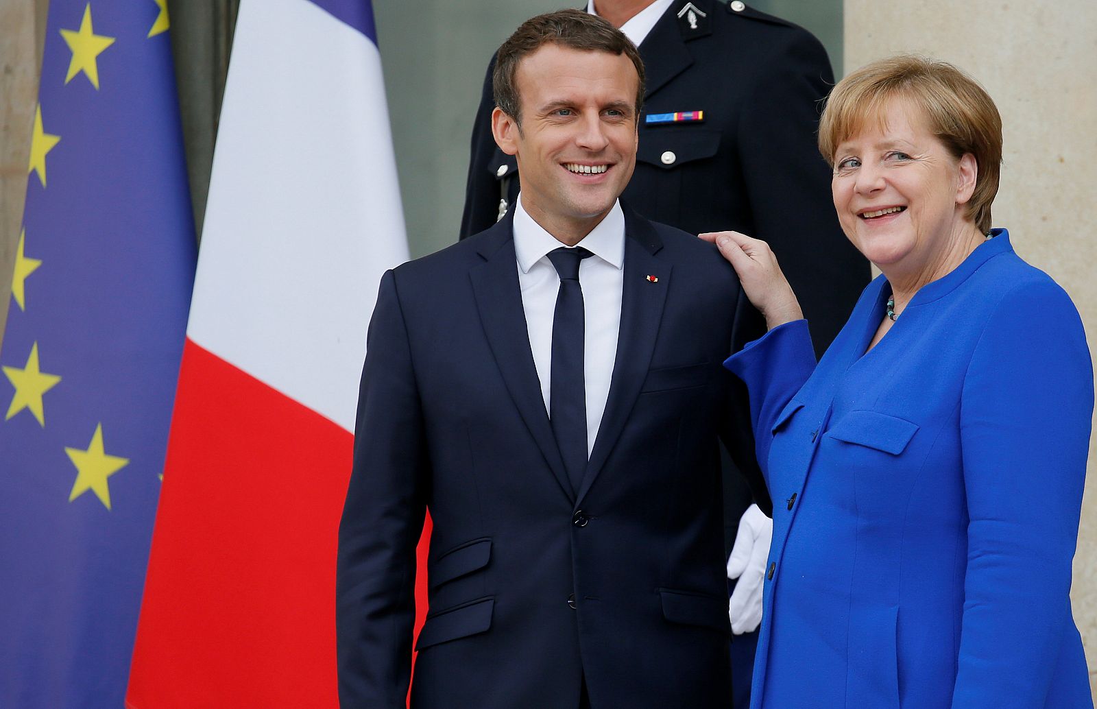 Emmanuel Macron y Angela Merkel en París.