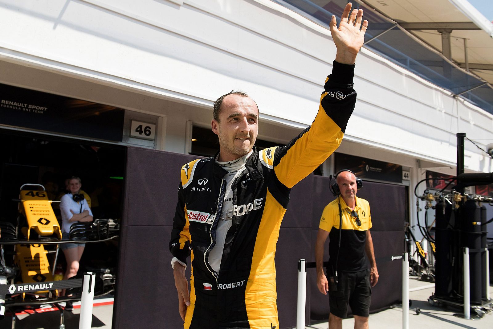 El expiloto polaco de Fórmula 1 Robert Kubica participa en una sesión de test con el equipo Renault.
