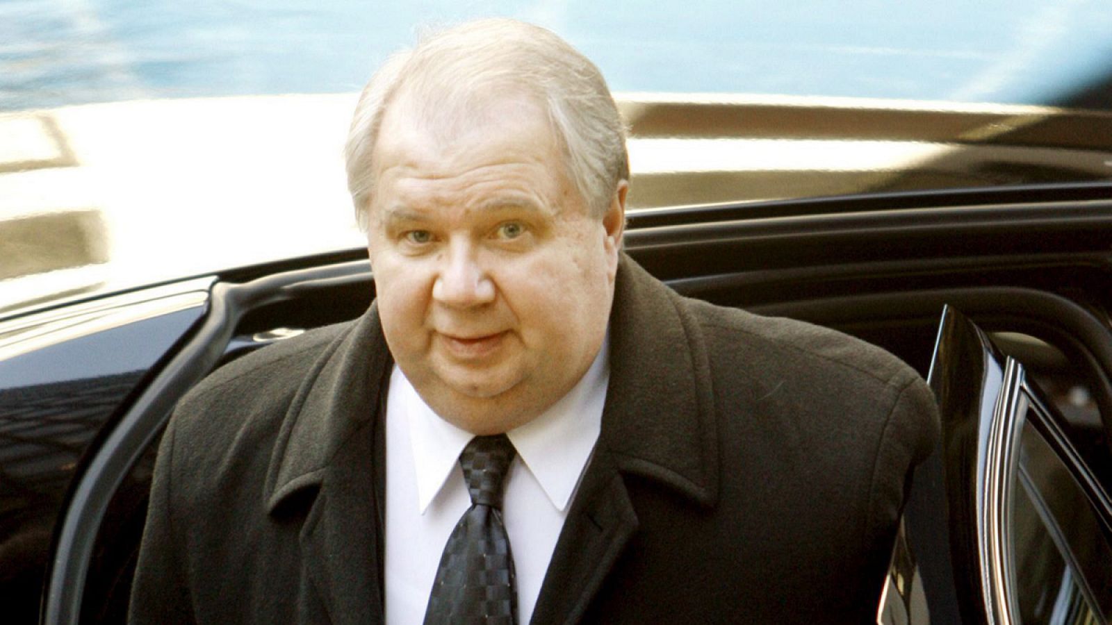 Sergei Kislyak, a su llegada a la reunión de los cinco países miembros permanentes del Consejo de Seguridad de Naciones Unidas en 2006