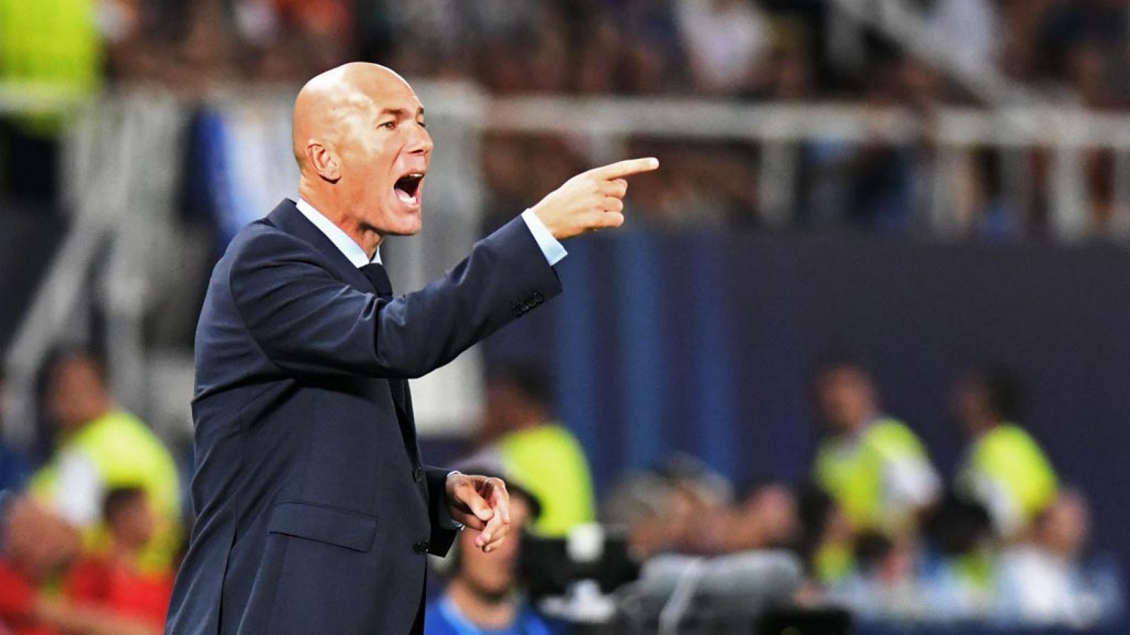 Imagen del entrenador del Real Madrid, Zinedine Zidane, durante el encuentro ante el United