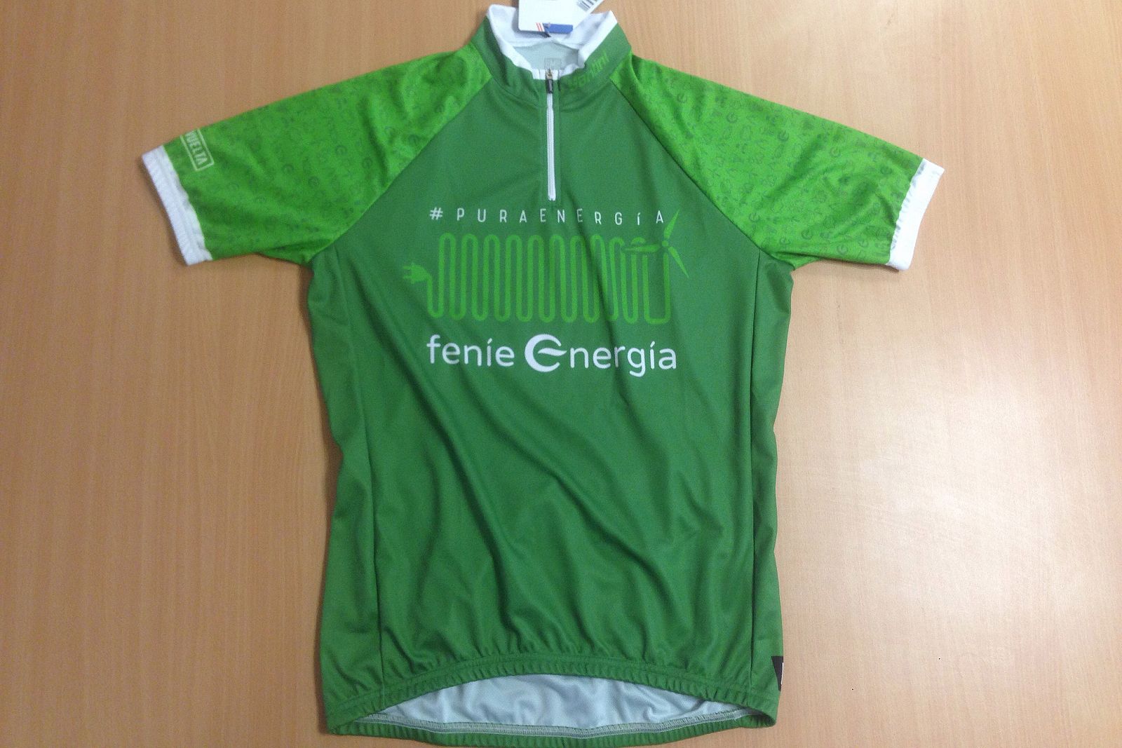 Imagen del maillot Feníe Energie.