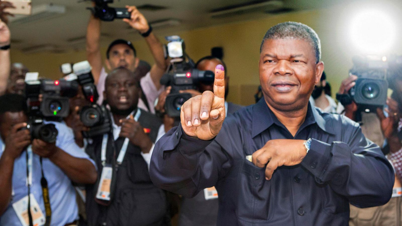 El presidente electo de Angola, Joao Lourenço, tras votar en las elecciones