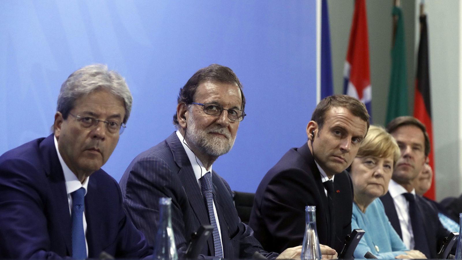 Rajoy se reúne en París con Macron, Merkel y Gentiloni